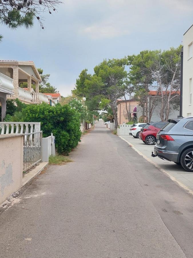 Apartmani Znidaric วีร์ ภายนอก รูปภาพ